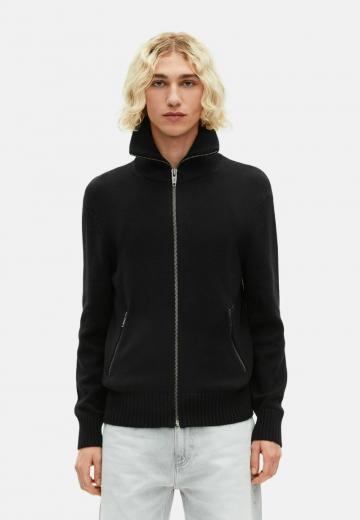 Вязаная кофта