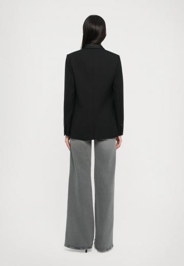 Длинный блейзер