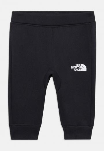 Набор одежды