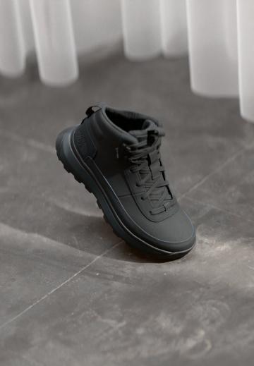 Зимние ботинки