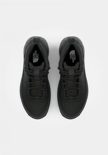 Зимние ботинки