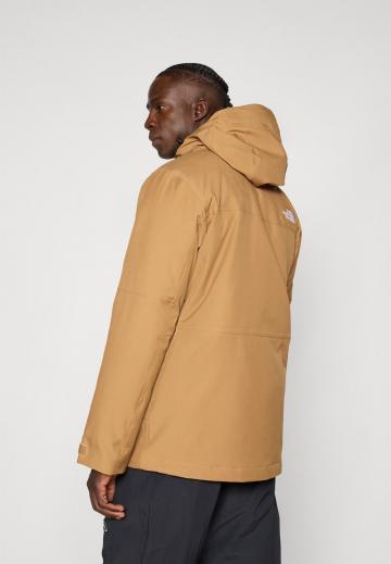 Сноубордическая куртка