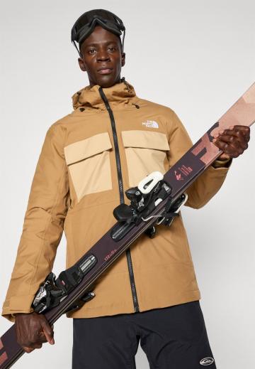 Сноубордическая куртка