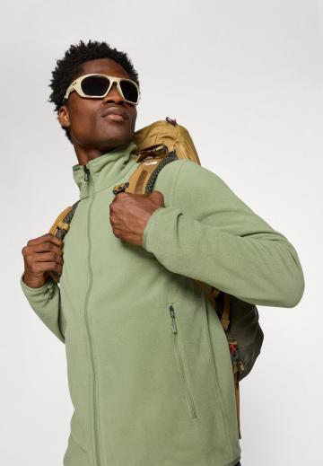 Флисовая куртка