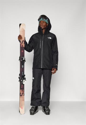 Сноубордическая куртка