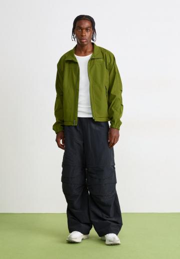 Куртка-дождевик