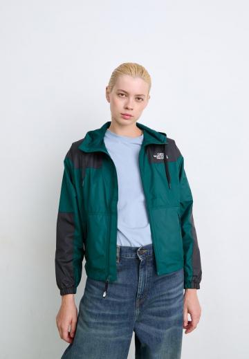 Спортивная куртка