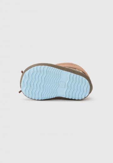 Резиновые сапоги