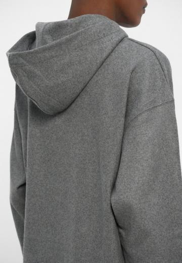 Пуловер с капюшоном