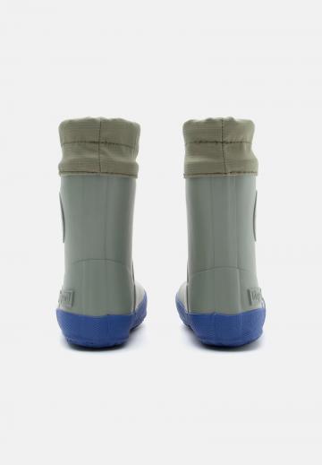 Резиновые сапоги