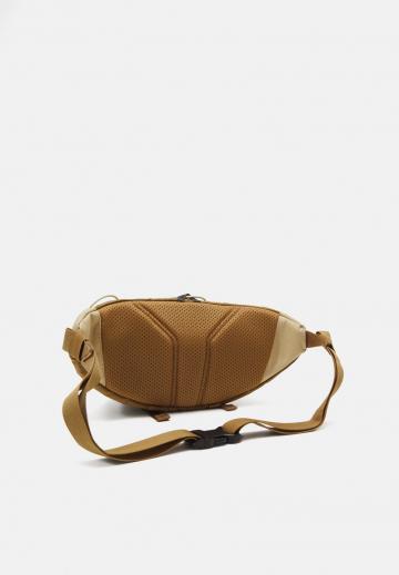 Сумка на пояс