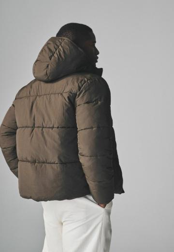 Зимняя куртка