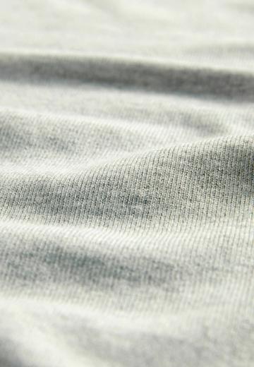 Пуловер в полоску