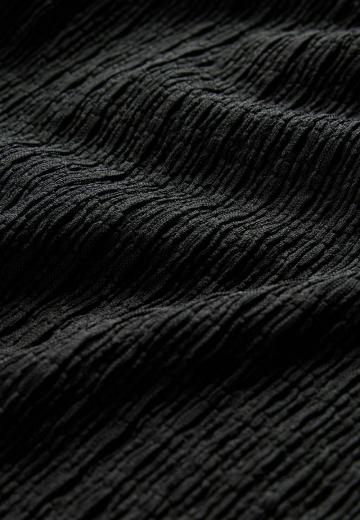 Блузка без рукавов