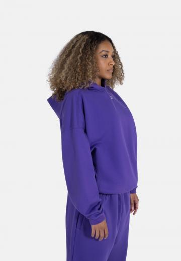 Пуловер с капюшоном