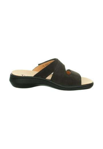 Гандбольные кроссовки