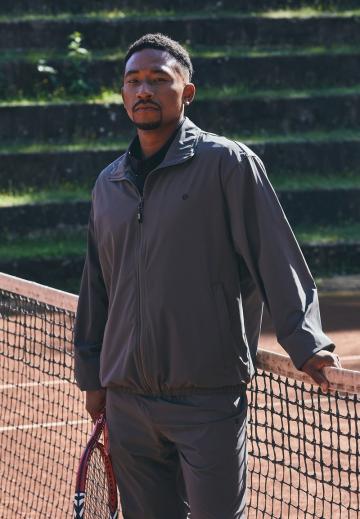 Спортивная куртка