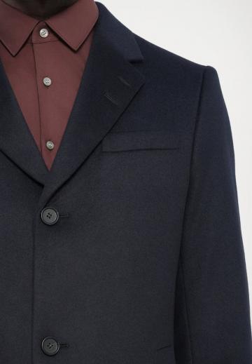 Короткое пальто