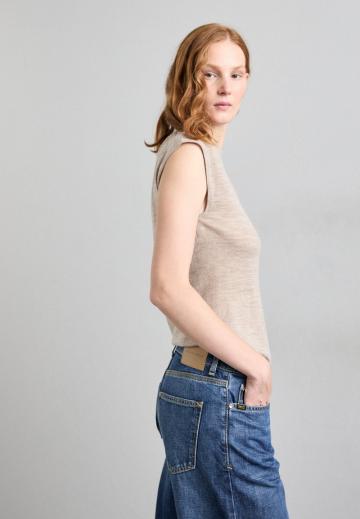 Клешеные джинсы