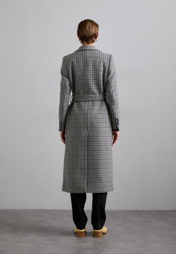 Шерстяное пальто