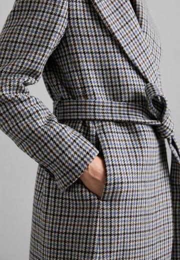 Шерстяное пальто