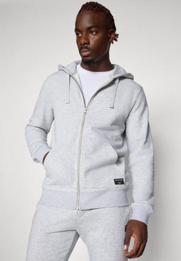 Спортивная кофта