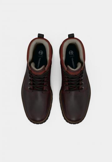 Ботинки на шнуровке