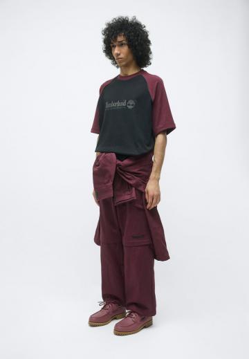 Брюки с накладными карманами