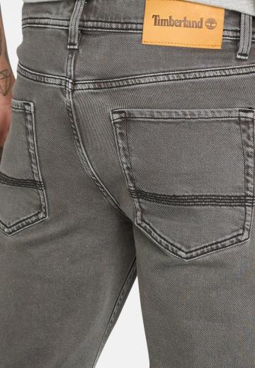 Узкие джинсы