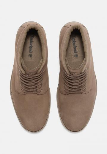 Ботинки на шнуровке