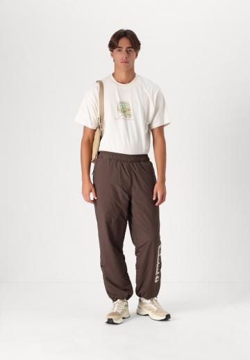 Спортивные штаны