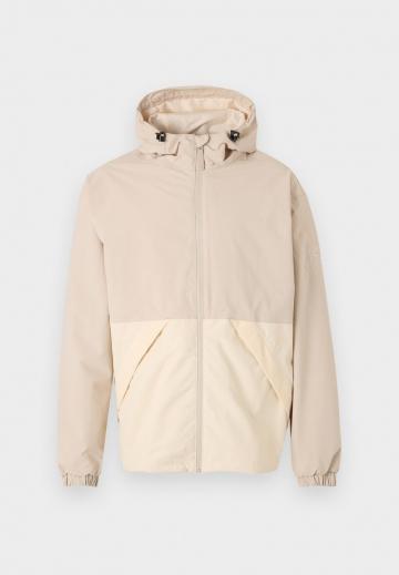 Куртка-дождевик