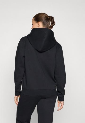 Спортивная толстовка