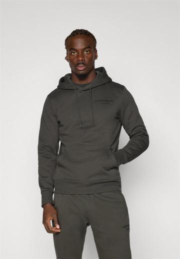 Спортивная кофта