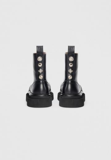 Полусапожки на платформе