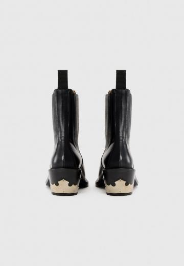 Зимние ботинки