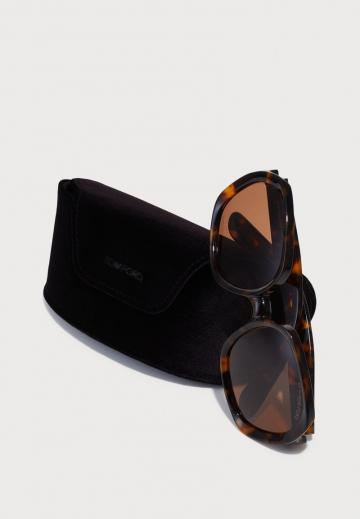 Солнечные очки