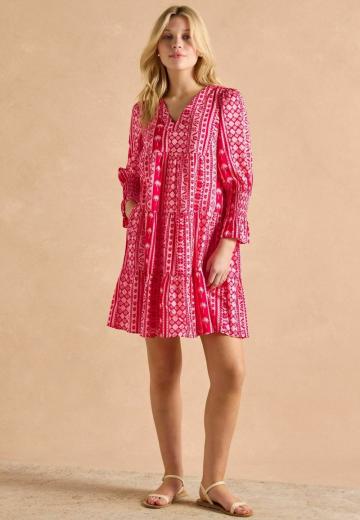 Короткое платье