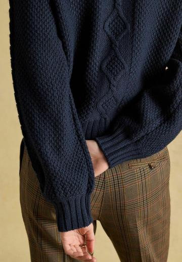 Жаккардовая кофта