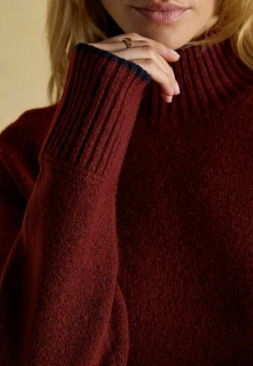 Вязаное платье