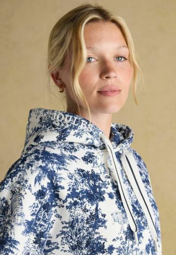 Пуловер с капюшоном