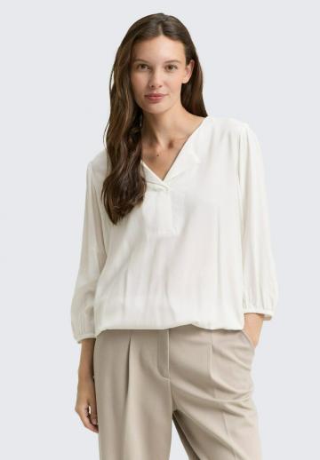 Атласная блузка