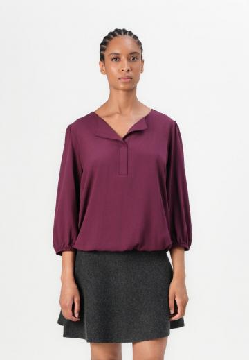 Атласная блузка