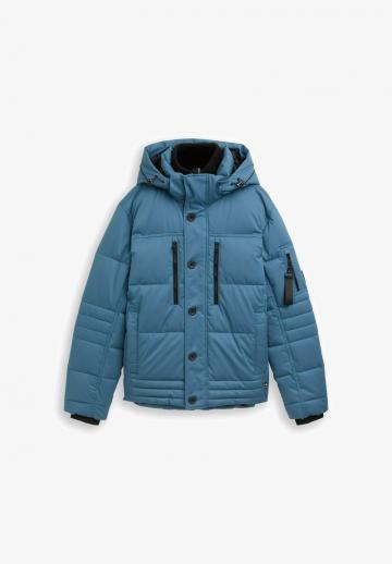 Зимняя куртка