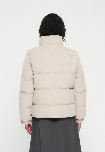 Вельветовая куртка