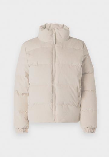 Вельветовая куртка