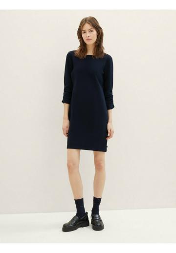 Короткое платье