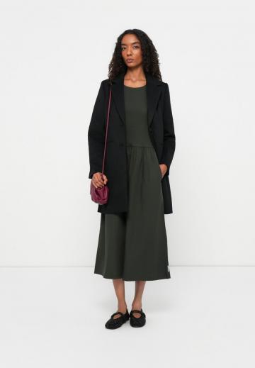 Шерстяное пальто