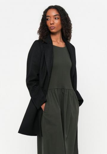 Шерстяное пальто