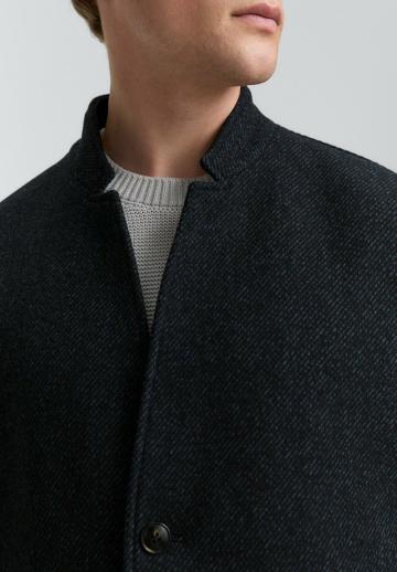 Короткое пальто